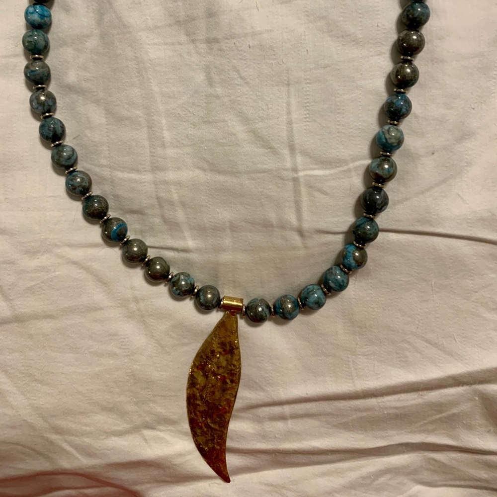 Greenish Blue Beaded Necklace with Gold Accent